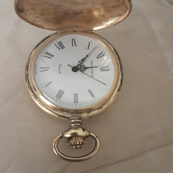Vintage Majestron Quartz Pocket Watch - Picture 8 of 8